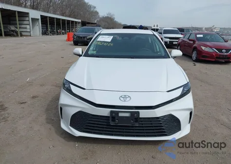 2025 Toyota Camry Le from USA, damaged, VIN 4T1DAACK7SU513755